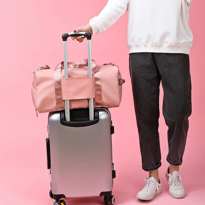 Bolsa de Viagem Esportiva com  - Fitness Of Yoga avaliação e preço